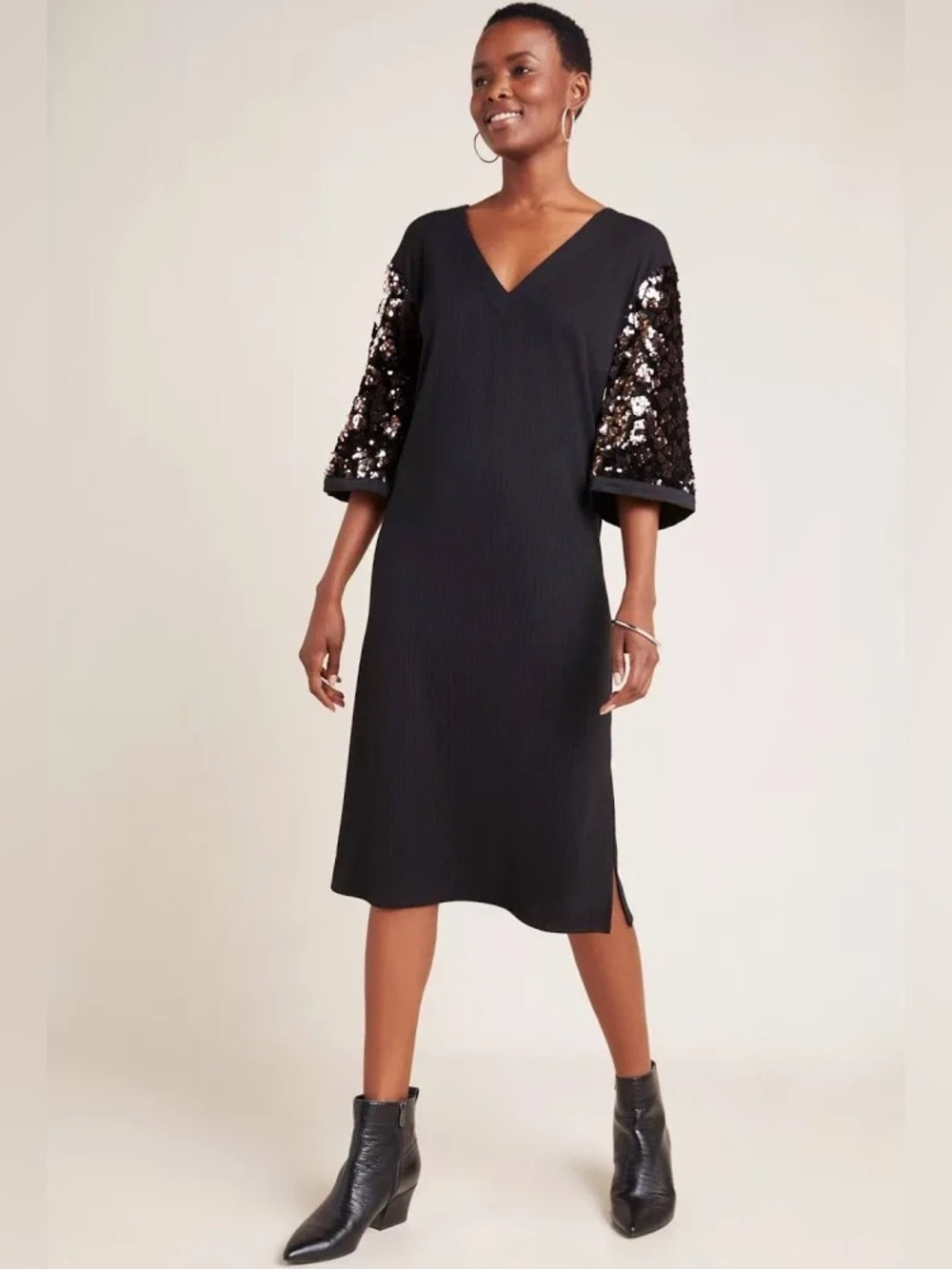 NWT Anthropologie Ro & De Ariel sequined sleeve v neck midi dress sz med